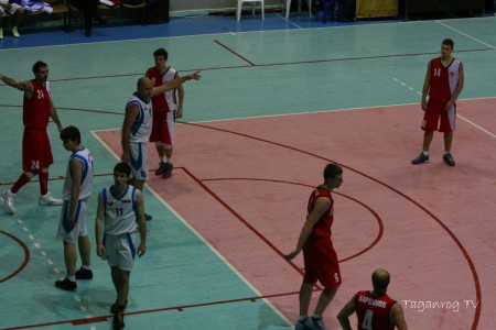 Taganrog basketbol (059)