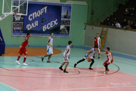 Taganrog basketbol (101)
