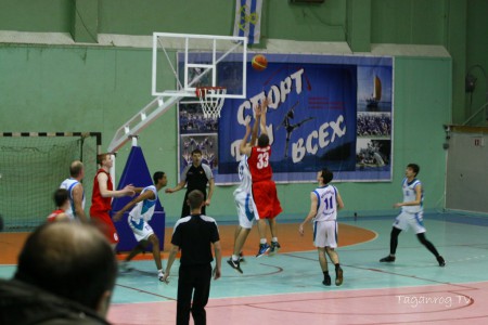 Taganrog basketbol (110)