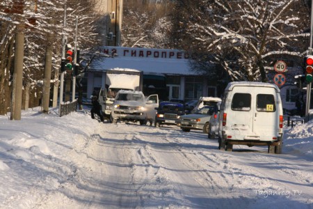 Дороги Таганрога зима 2013 (02)