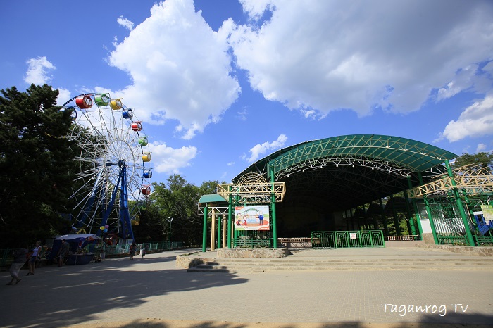 Парк горького в таганроге