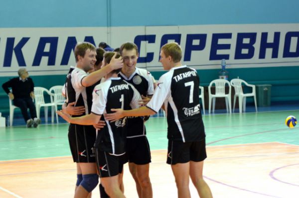 волейбол фото с сайти www.rostov.aif.ru