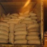 Более тонны незадекларированных грецких орехов выявили ростовские таможенники на МАПП Матвеев Курган